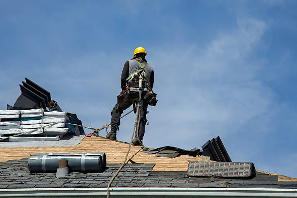 Professional Gutter Installation technician working in Buck Creek, IN